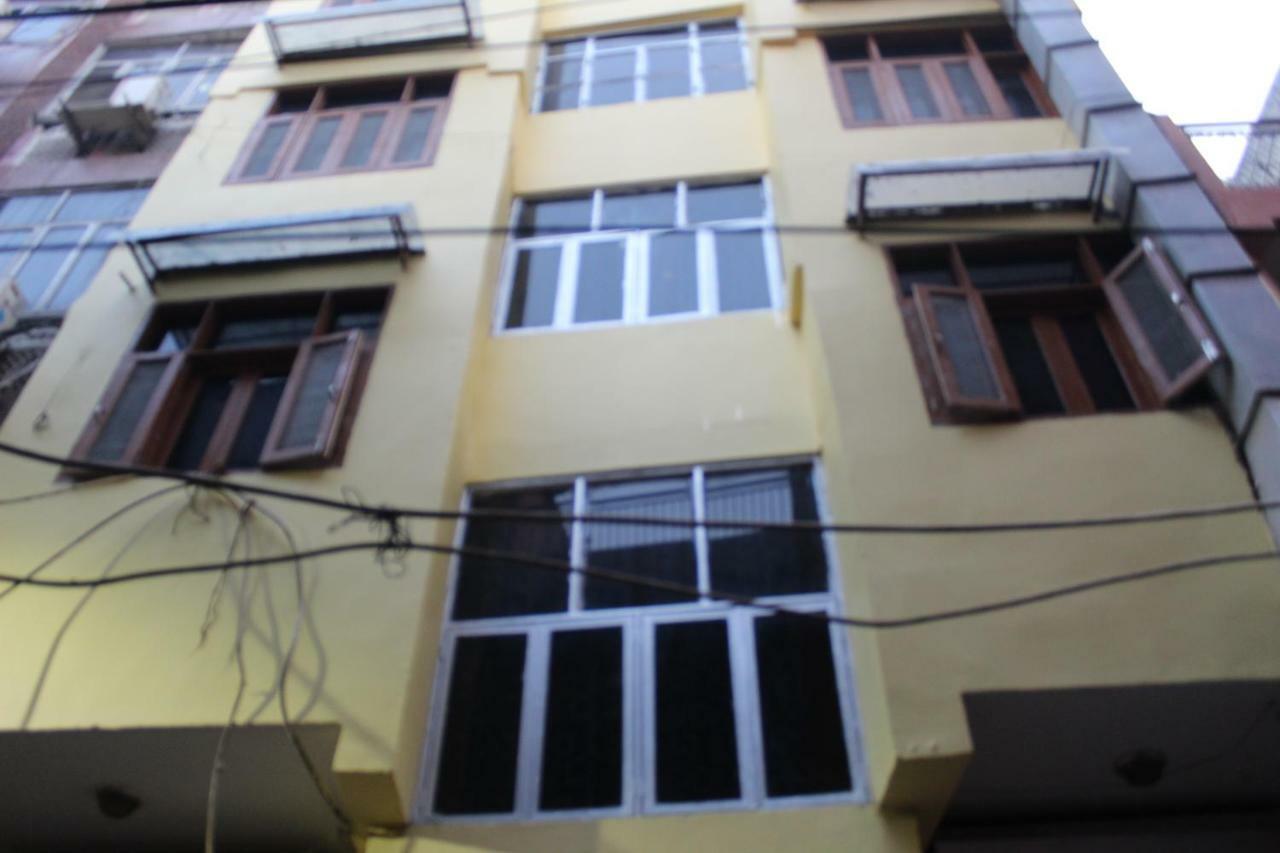Delhi Inn,Walk In Nizamuddin Railway Station Ню Делхи Екстериор снимка